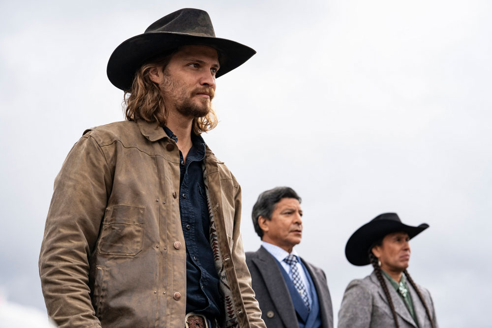 Foto: Luke Grimes, Gil Birmingham & Sylver Belcourt, Yellowstone - Copyright: Paramount Network, 2020