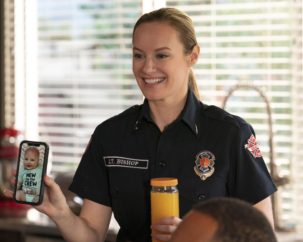 Foto: Danielle Savre, Seattle Firefighters - Die jungen Helden - Copyright: 2024 Disney. All rights reserved. / James Clark