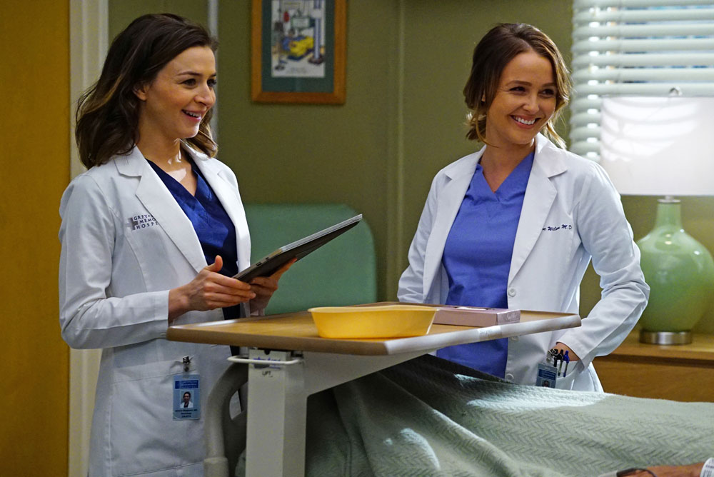 Foto: Caterina Scorsone & Camilla Luddington, Grey's Anatomy - Copyright: 2016 American Broadcasting Companies, Inc. All rights reserved.; ABC/Richard Cartwright