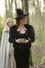 Foto: Jennifer Morrison & Rebecca Mader, Once Upon a Time - Copyright: 2018 ABC Studios; ABC/Eike Schroter