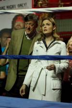 Foto: Stephen Fry & Emily Deschanel, Bones - Die Knochenjägerin - Copyright: Fox and its related entities. All rights reserved.