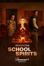 Foto: School Spirits - Copyright: Paramount