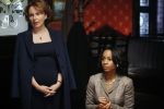 Foto: Kate Burton & Anika Noni Rose, Good Wife - Copyright: Paramount Pictures