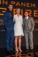 Foto: Liam Hemsworth, Jennifer Lawrence & Josh Hutcherson, "Die Tribute von Panem: Catching Fire"-Deutschlandpremiere am 12.11.2013 in Berlin - Copyright: 2013 STUDIOCANAL GmbH