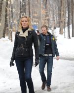 Foto: Connie Nielsen & Shawn Ashmore, The Following - Copyright: 2014 Fox Broadcasting Co.; Sarah Shatz/FOX