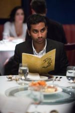 Foto: Aziz Ansari, Master of None - Copyright: K.C. Bailey/Netflix