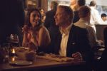 Foto: Annie Parisse & Greg Germann, Friends from College - Copyright: Barbara Nitke/Netflix