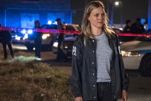 Foto: Tracy Spiridakos, Chicago P.D. (© 2018 Universal Pictures; Matt Dinerstein/NBC)