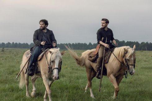 Foto: Dan Fogler & Callan McAuliffe, The Walking Dead (© Jackson Lee Davis/AMC)