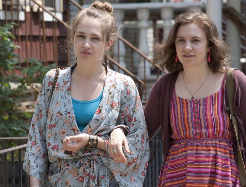 Foto: Jemima Kirke & Lena Dunham, Girls (© 2012 Home Box Office, Inc. All Rights Reserved. )