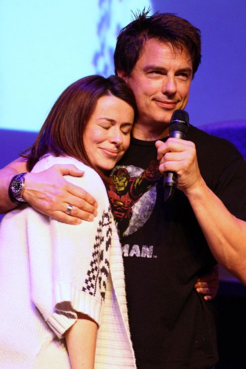 Foto: Eve Myles, John Barrowman, FedCon 2013 (© myFanbase/Nicole Oebel)