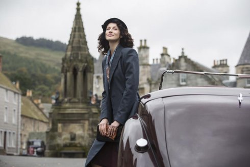 Foto: Caitriona Balfe, Outlander (© 2014 Sony Pictures Television Inc. All Rights Reserved.)