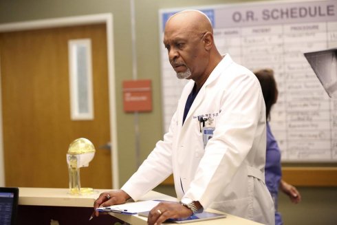 Foto: James Pickens Jr., Grey's Anatomy (© 2017 ABC Studios; ABC/Adam Taylor)