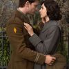 Foto: Offizielles Bild zur "Outlander"-Prequel-Serie "Blood Of My Blood", die jeweils die Geschichte von Jamies und Claires Eltern erzählt. (© 2025 Sony Pictures Entertainment. All Rights Reserved.; 2024 Starz Entertainment, LLC; Sanne Gault/Starz/Sony Pictures Television)