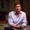 Foto: Die Netflix-Serie "Bloodline" hat eine recht gute Ausbeute bei den Nominierungen erreichen können. Die wichtigste dürfte dabei sicher die für Hauptdarsteller Kyle Chandler sein, der aber dank seines Gewinns für die finale Staffel von "Friday Night Lights" hier nicht überraschend steht. Denn es gilt immer noch, die beste Voraussetzung für eine Emmy-Nominierung ist, bereits einmal einen Emmy gewonnen zu haben. Diesen Sieg zu wiederholen, dürfte ihm aber 2015 schwer fallen. Aber vielleicht im nächsten Jahr. (© Saeed Adyani; 2014 Netflix, Inc. All rights reserved.)